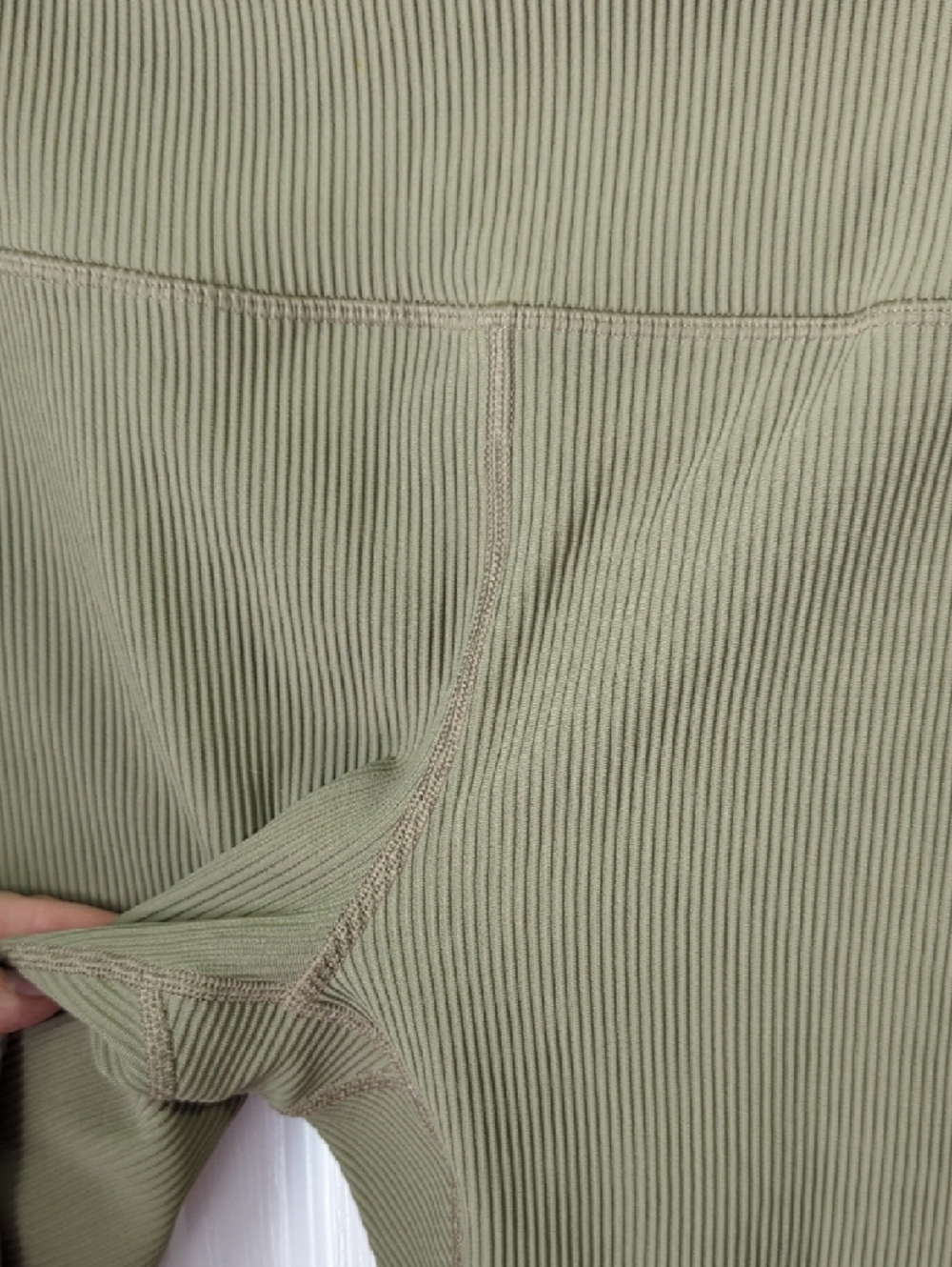 ATHLETA Eucalyptus Olive Ribbed  High-Waist Elation Leggings 2X - Picture 6 of 7